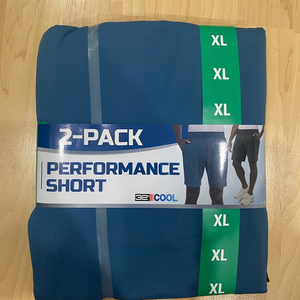 NWT 32 Degrees Men’s Performance Shorts